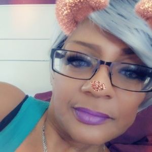 Meet your Posher, Jacqueline